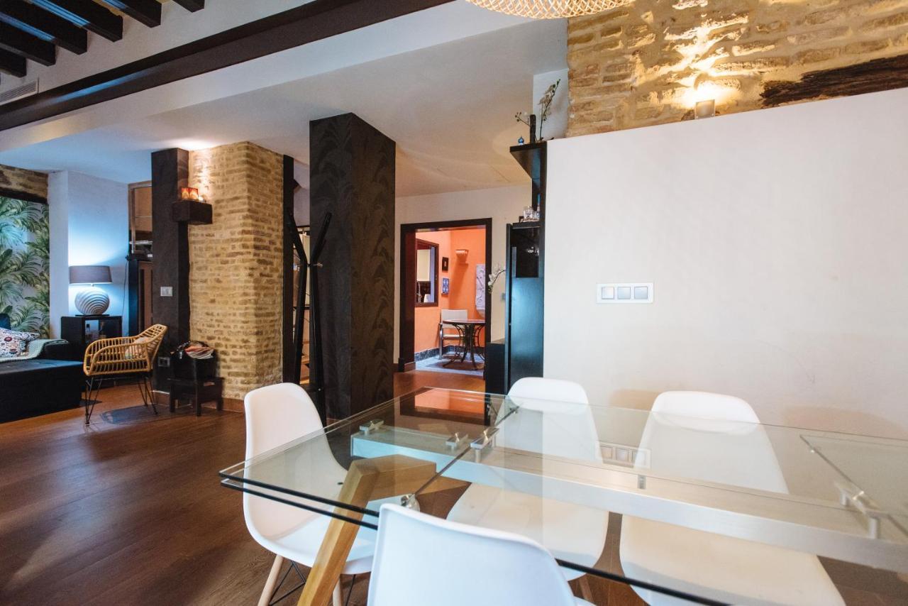 Divi Apartments Villa Reyes 2 Seville Exterior photo