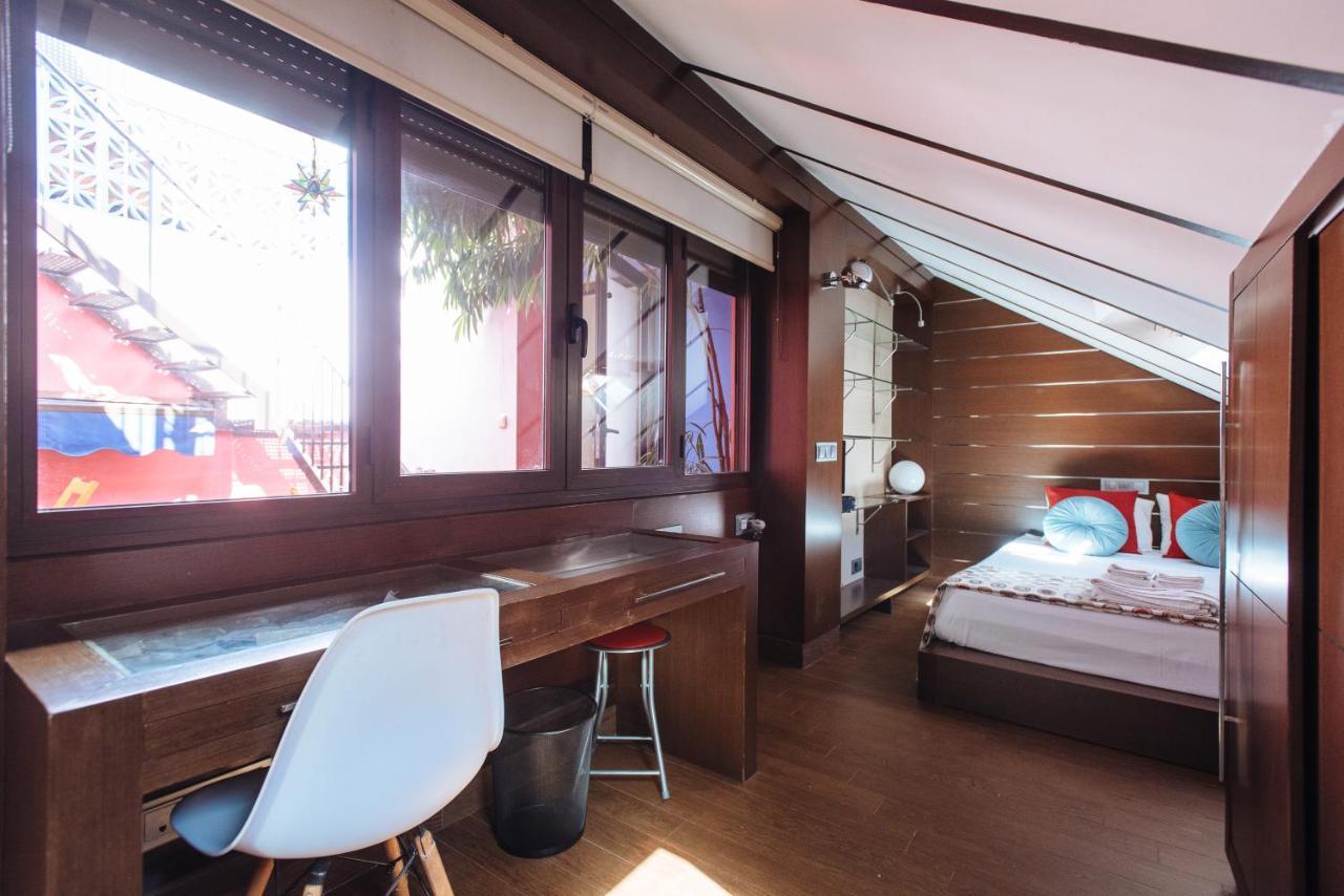 Divi Apartments Villa Reyes 2 Seville Exterior photo