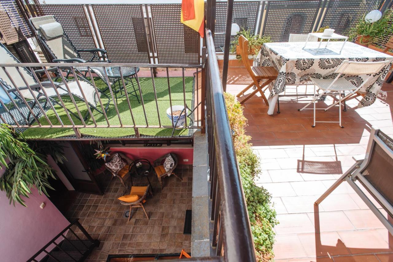 Divi Apartments Villa Reyes 2 Seville Exterior photo