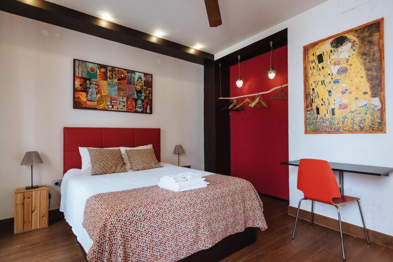 Divi Apartments Villa Reyes 2 Seville Exterior photo
